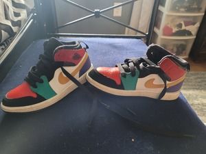 Toddler shoes